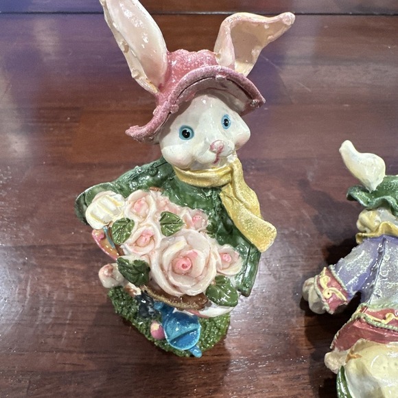 K's Collection Easter BUNNY/RABBIT Resin Figurine-Basket Roses/Spade/Water. Can2 - Picture 8 of 9